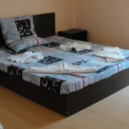 Veliana Guest house Chernomorets